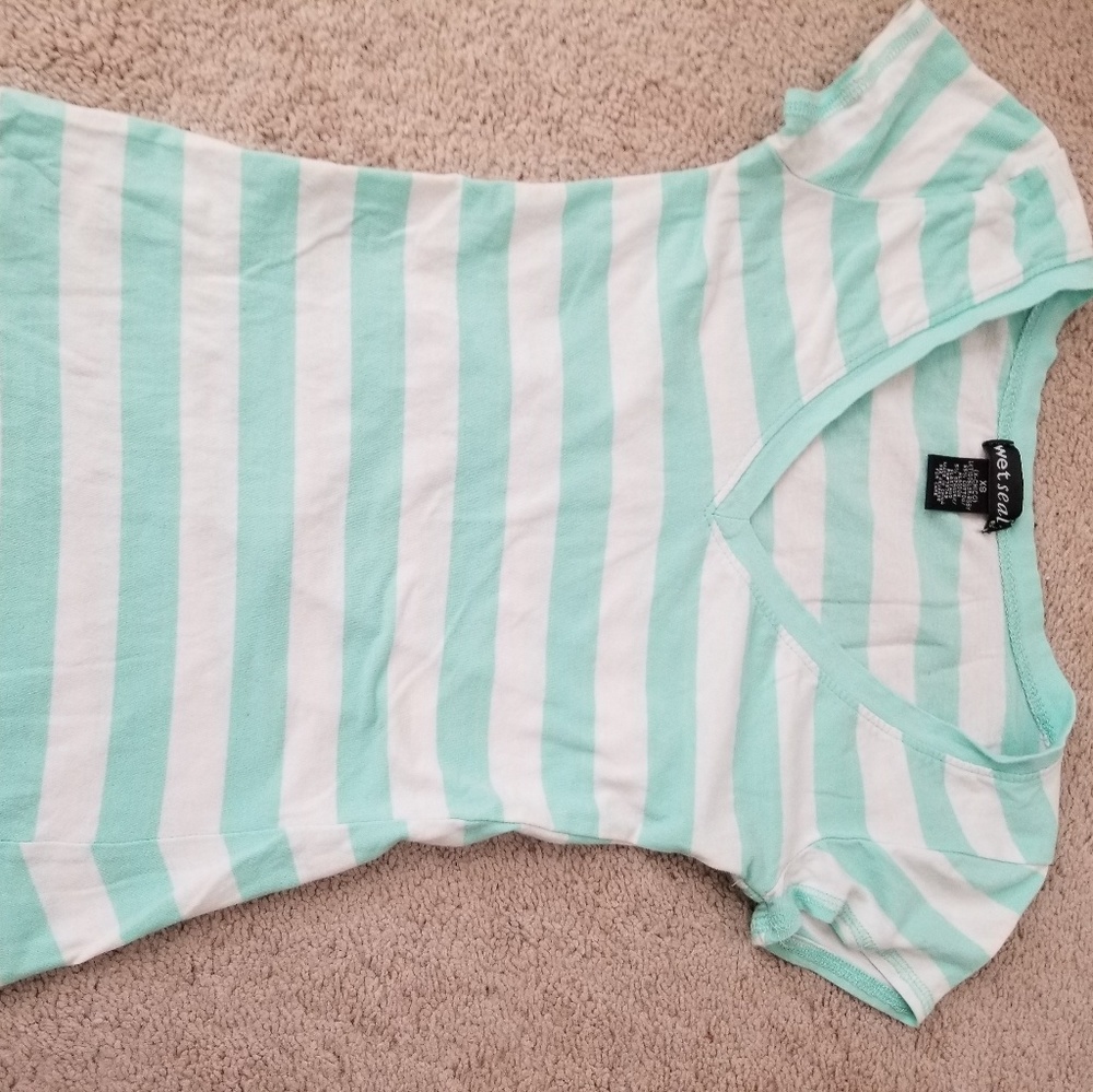 Wet Seal t-shirt